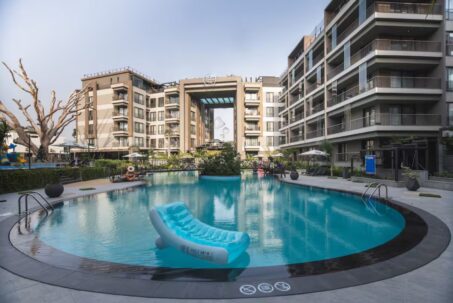 Diamonds Resort Ghana - Referanslar - 1